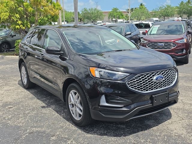 Used 2023 Ford Edge SEL AWD/4WD image 2