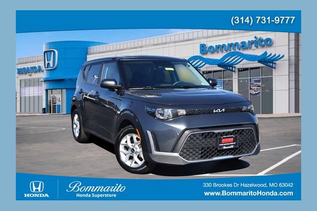 Used 2023 Kia Soul LX w/ Option Group 015