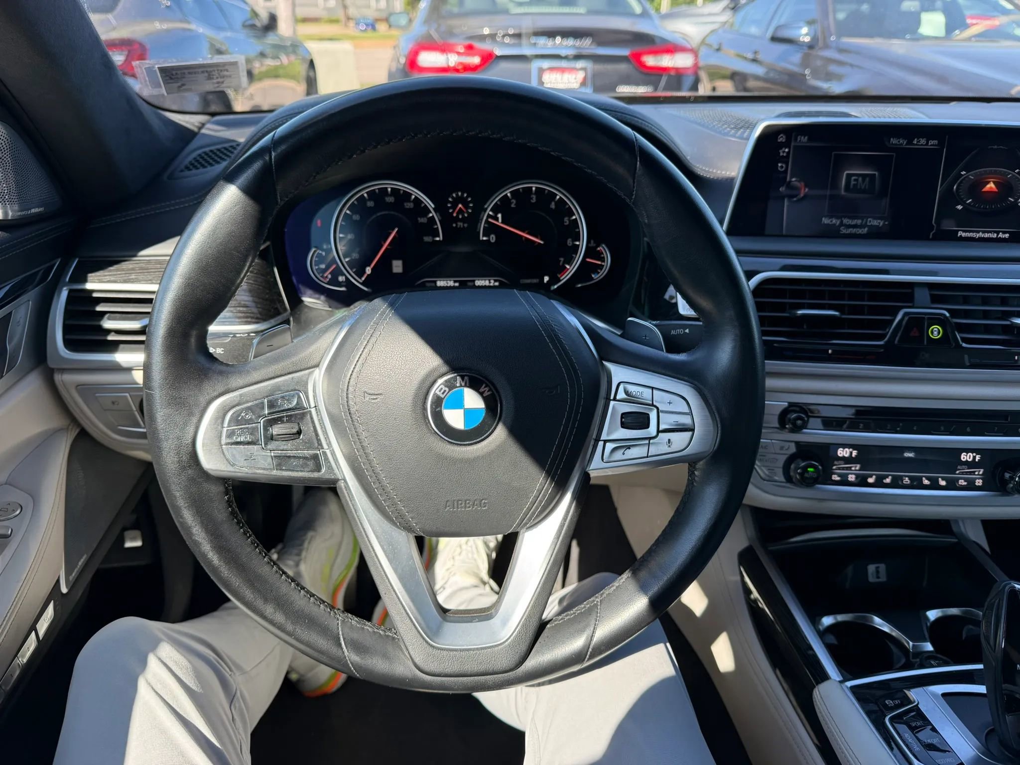 Used 2017 BMW 740i xDrive AWD/4WD image 10
