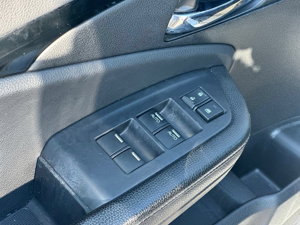 Used 2017 Honda Ridgeline RTL-E image 17