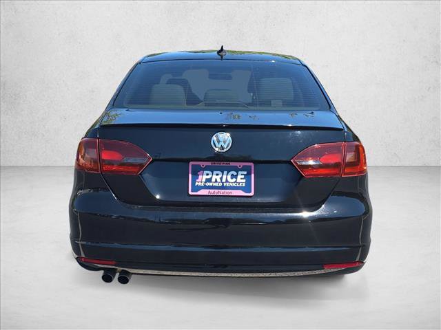 Used 2012 Volkswagen Jetta SE FWD image 6