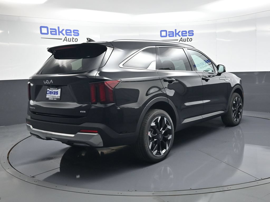 Certified 2026 Kia Sorento EX AWD/4WD image 7