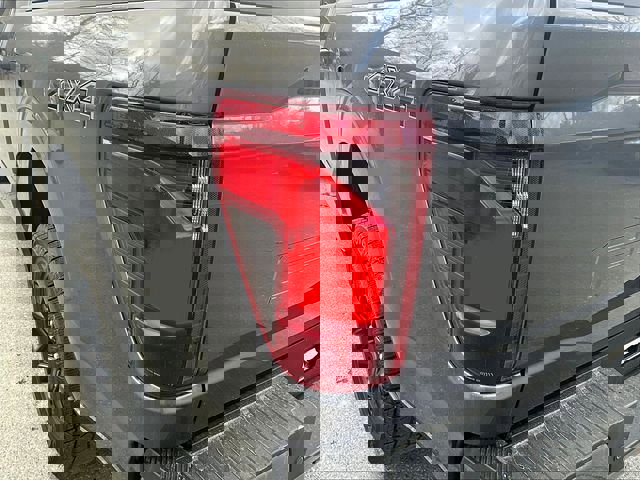 Used 2025 Ford F150 STX AWD/4WD image 32