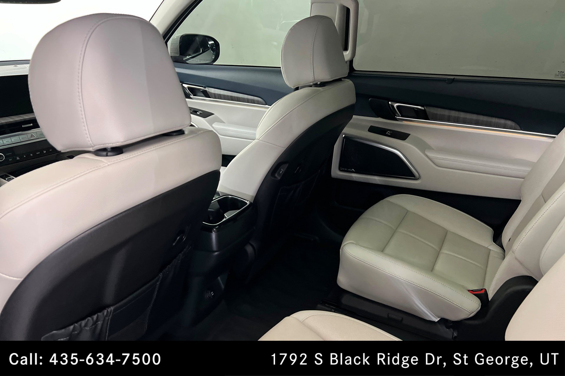Used 2024 Kia Telluride SX w/ Towing Package AWD/4WD image 19