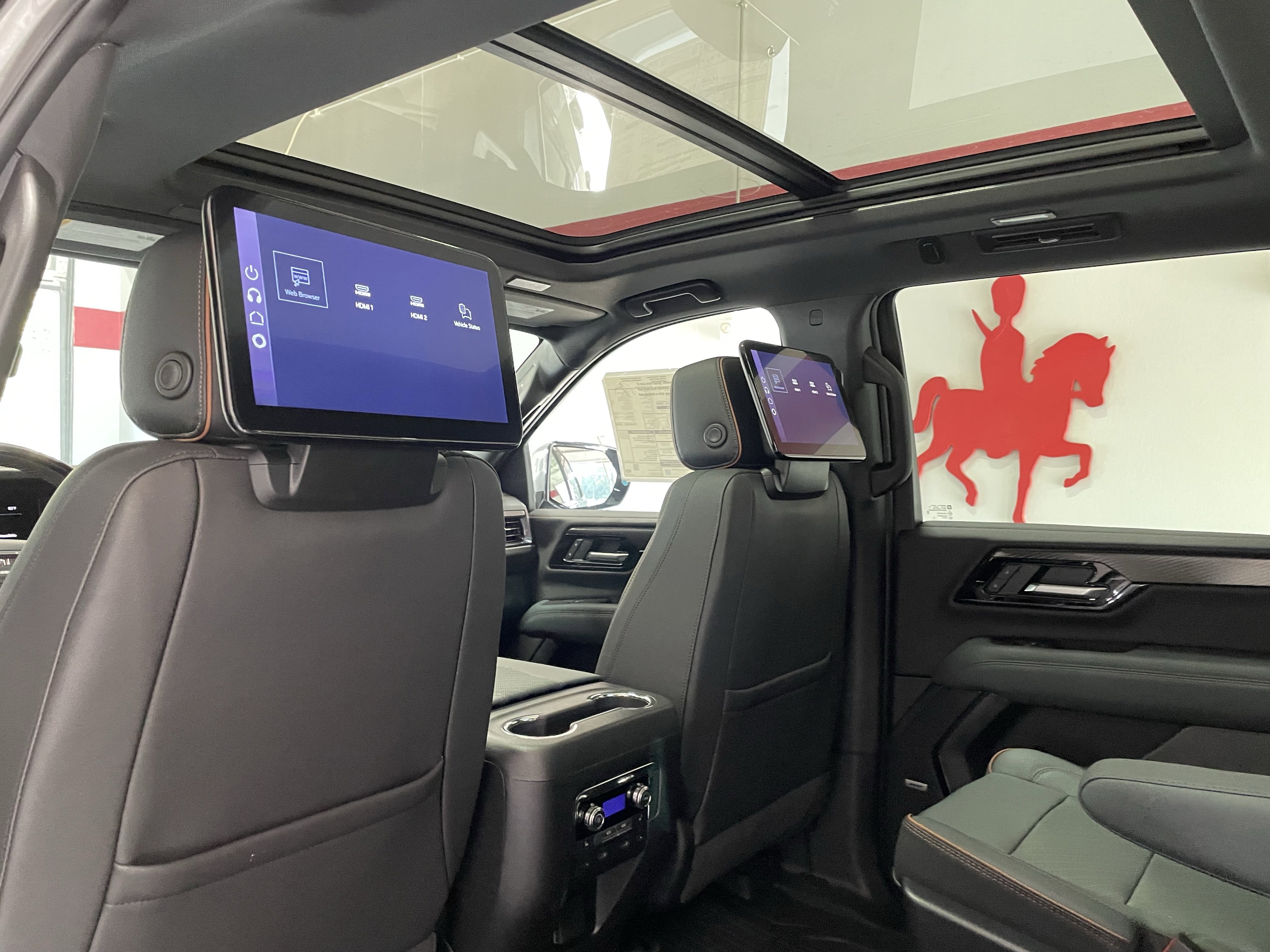 New 2025 GMC Yukon AT4 w/ AT4 Premium Plus Package image 14