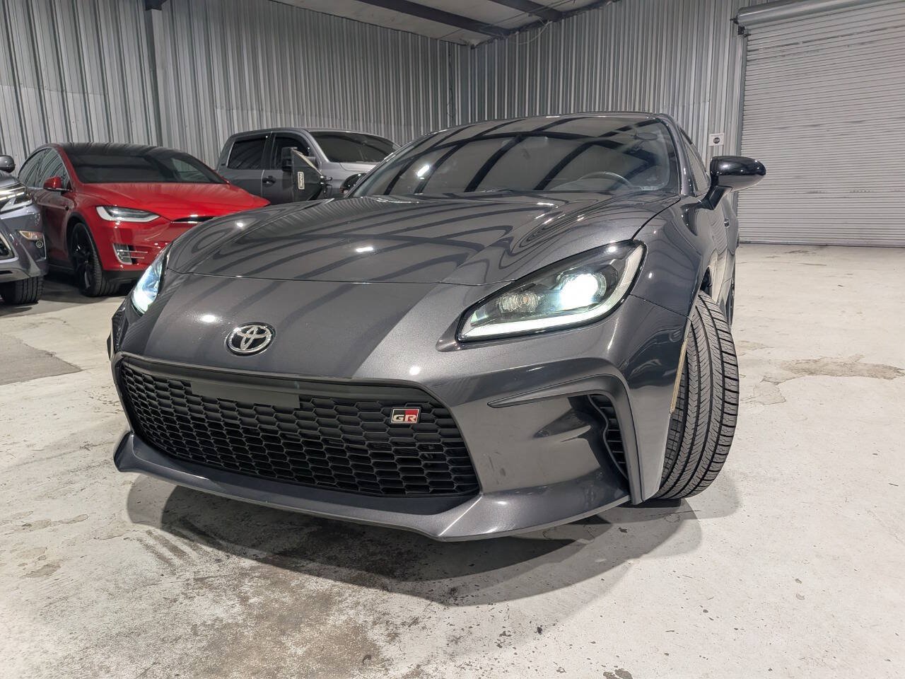 Used 2024 Toyota GR86 Premium RWD image 34