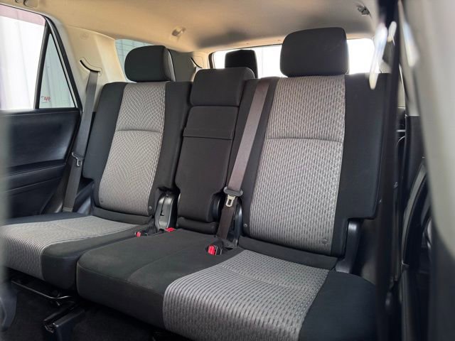 Used 2020 Toyota 4Runner SR5 image 5