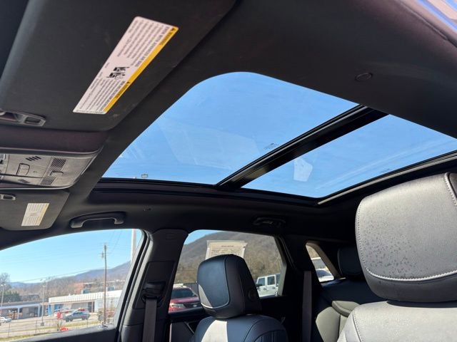 Used 2021 Cadillac XT5 Premium Luxury image 32