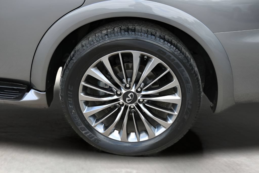 Used 2019 INFINITI QX80 Luxe w/ 22" Wheel Package RWD image 9