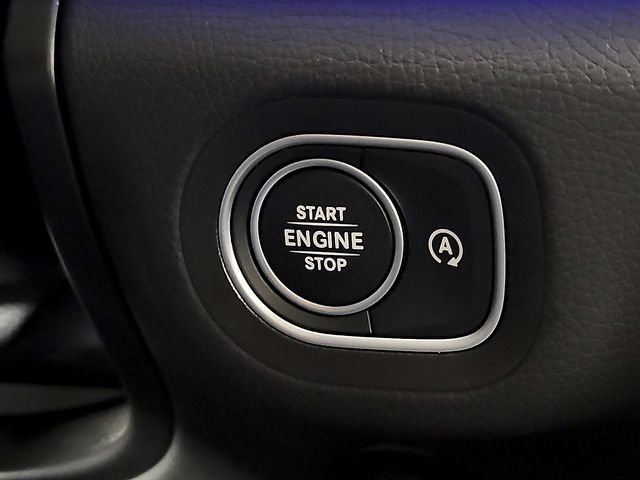 Used 2024 Mercedes-Benz GLE 450 4MATIC image 25