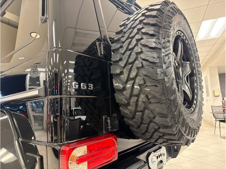 Used 2014 Mercedes-Benz G 63 AMG G 63 AMG 4MATIC Sport Utility image 35