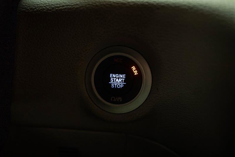 Used 2021 Chrysler Pacifica Limited w/ Premium & Safety Sphere Group image 21