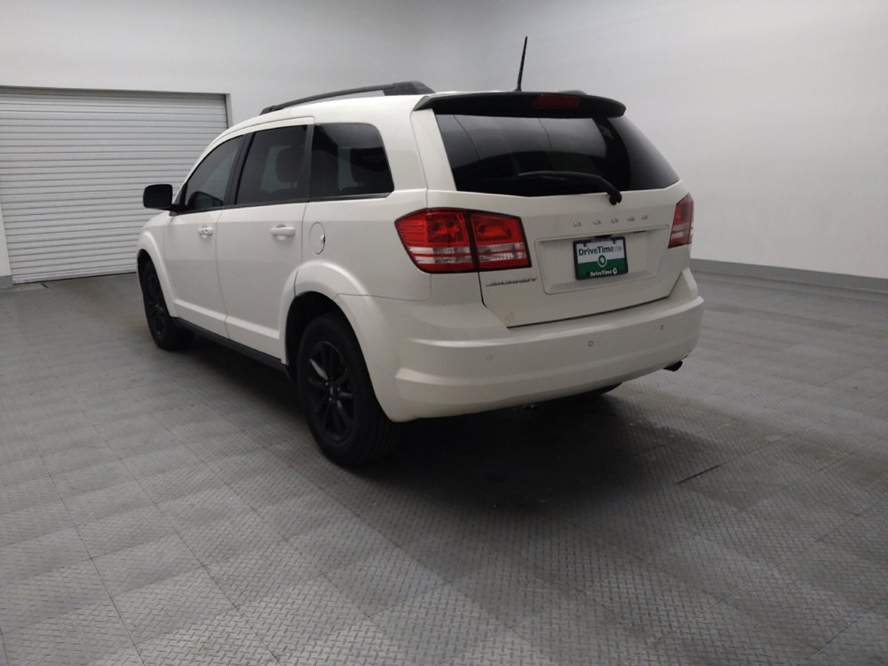 Used 2020 Dodge Journey SE w/ Blacktop Package FWD image 5