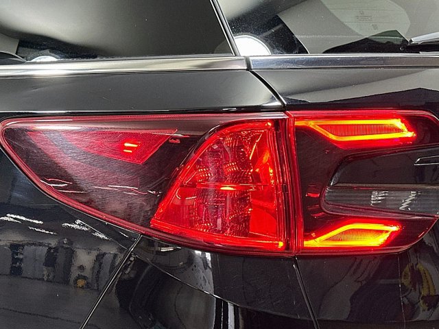 Used 2025 Honda Odyssey EX-L image 34