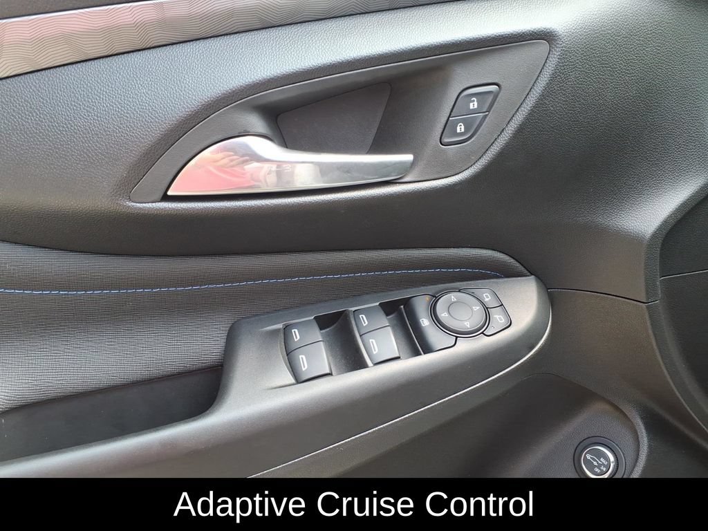Used 2025 Buick Envista Sport Touring w/ Convenience I Package FWD image 11