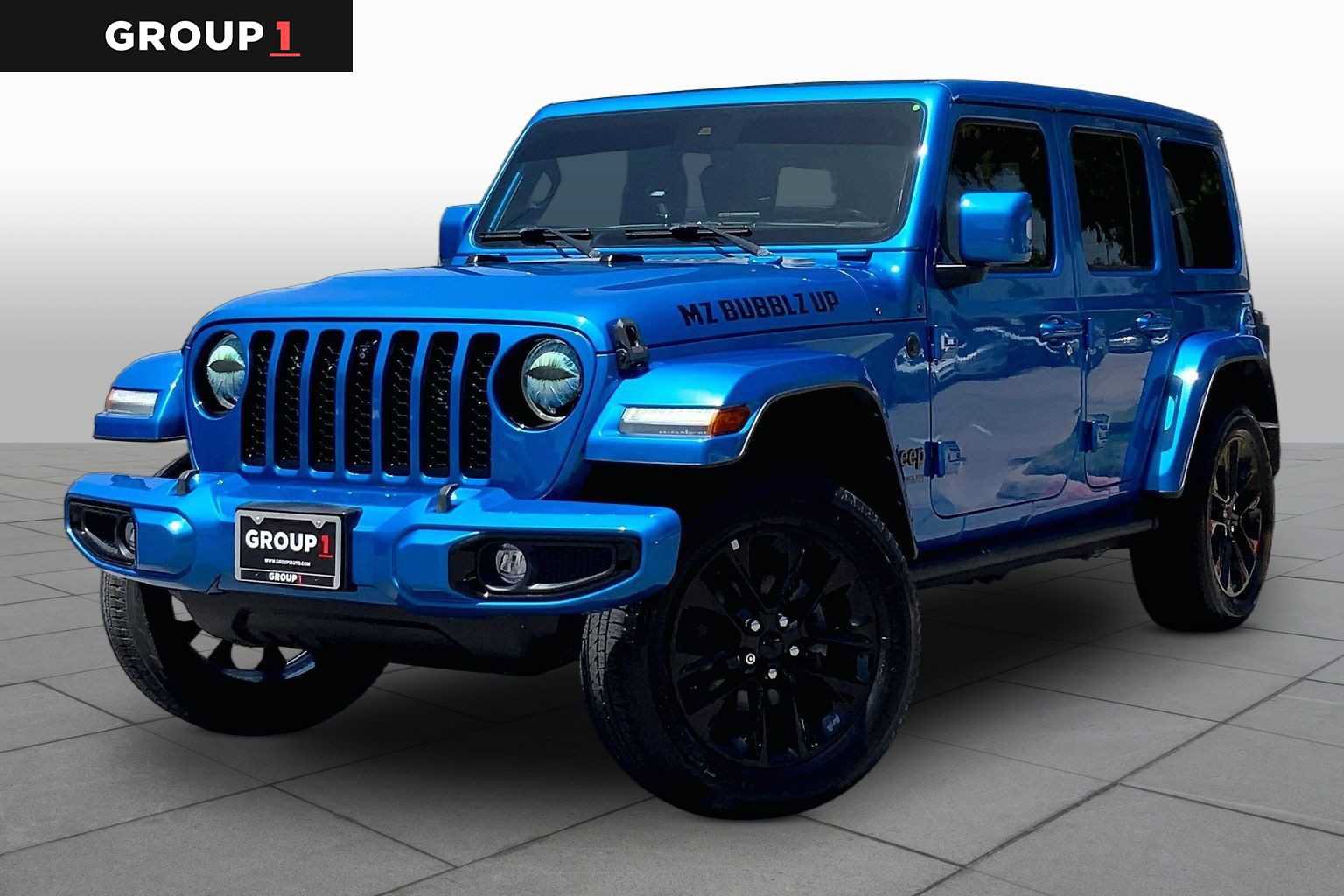 Used 2022 Jeep Wrangler Unlimited Sahara AWD/4WD video 1