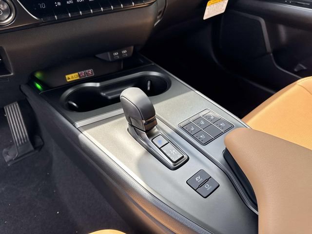 New 2026 Lexus UX 300h AWD image 25