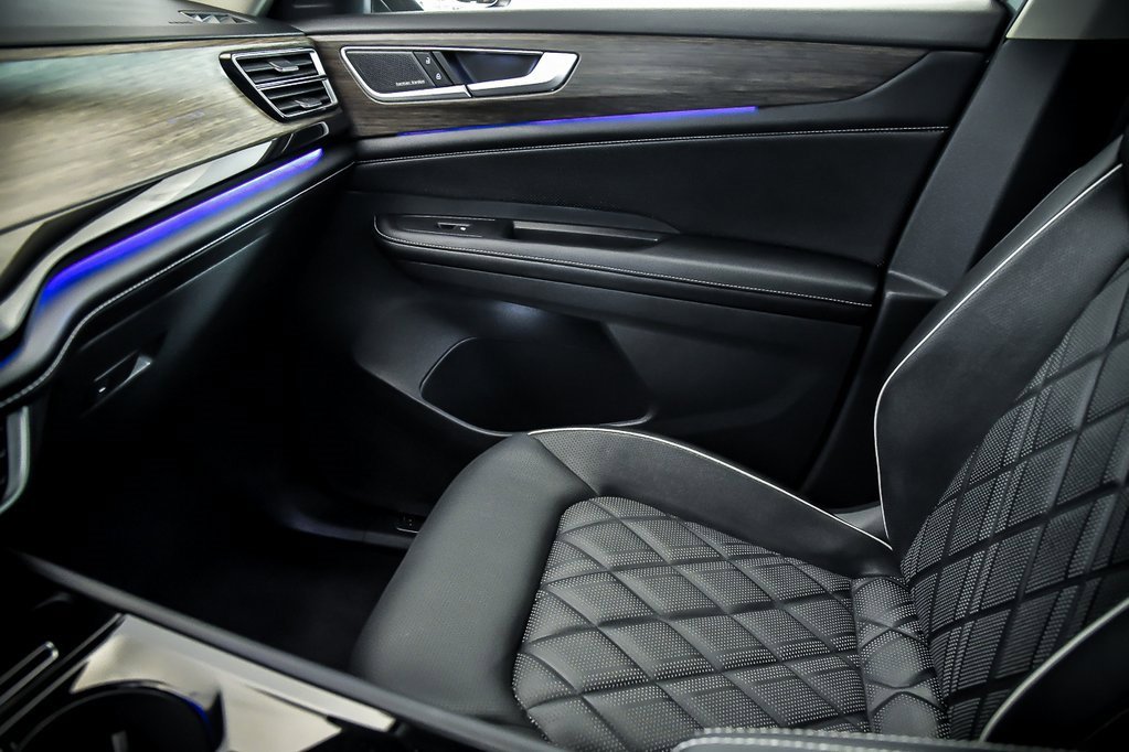 Certified 2025 Volkswagen Atlas SEL Premium R-Line image 21