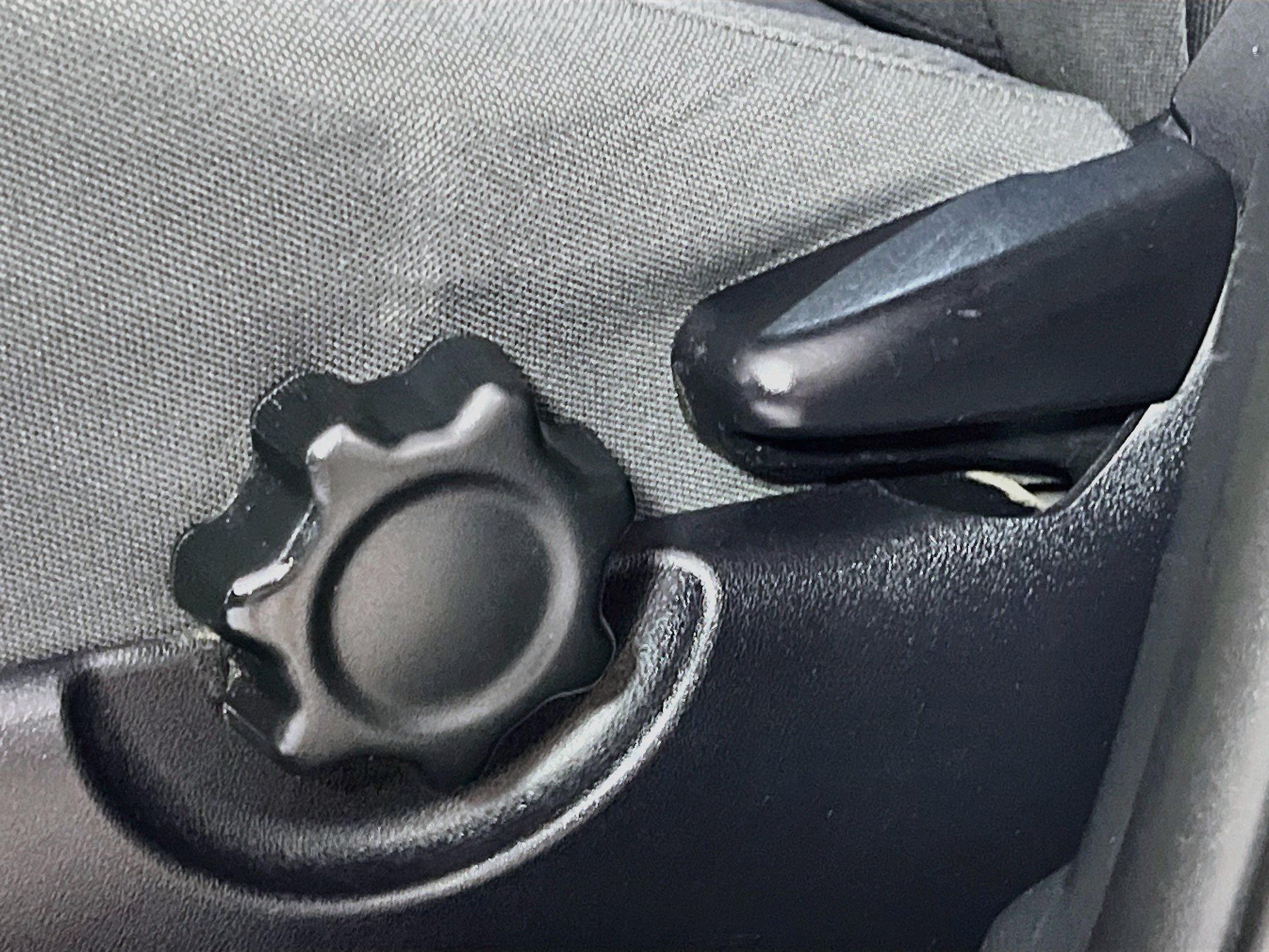 Used 2019 Toyota Tacoma TRD Sport RWD image 16