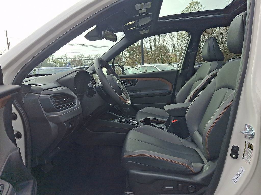 Used 2025 Subaru Forester Sport image 13
