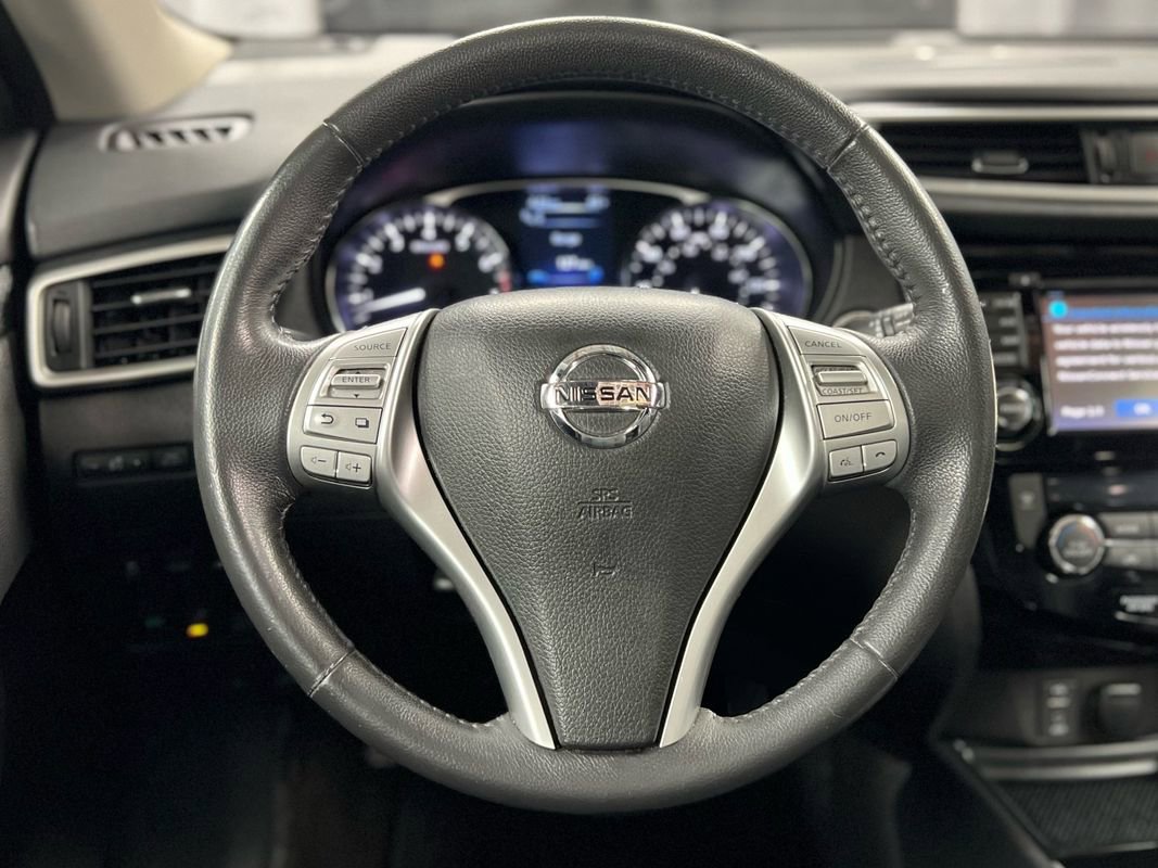 Used 2016 Nissan Rogue SL image 27