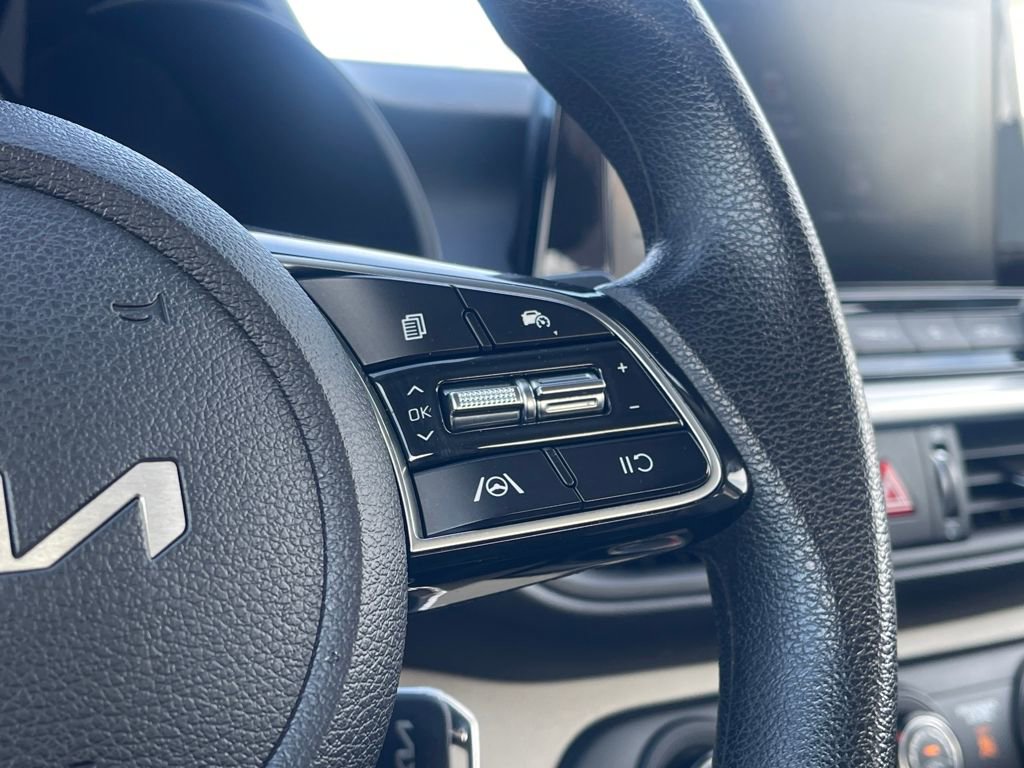 Used 2022 Kia Forte LXS image 20