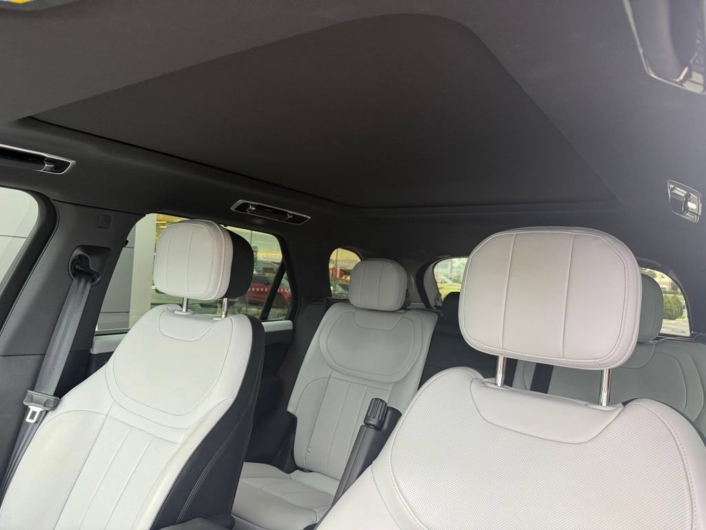 Used 2024 Land Rover Range Rover Sport Dynamic SE AWD/4WD image 10