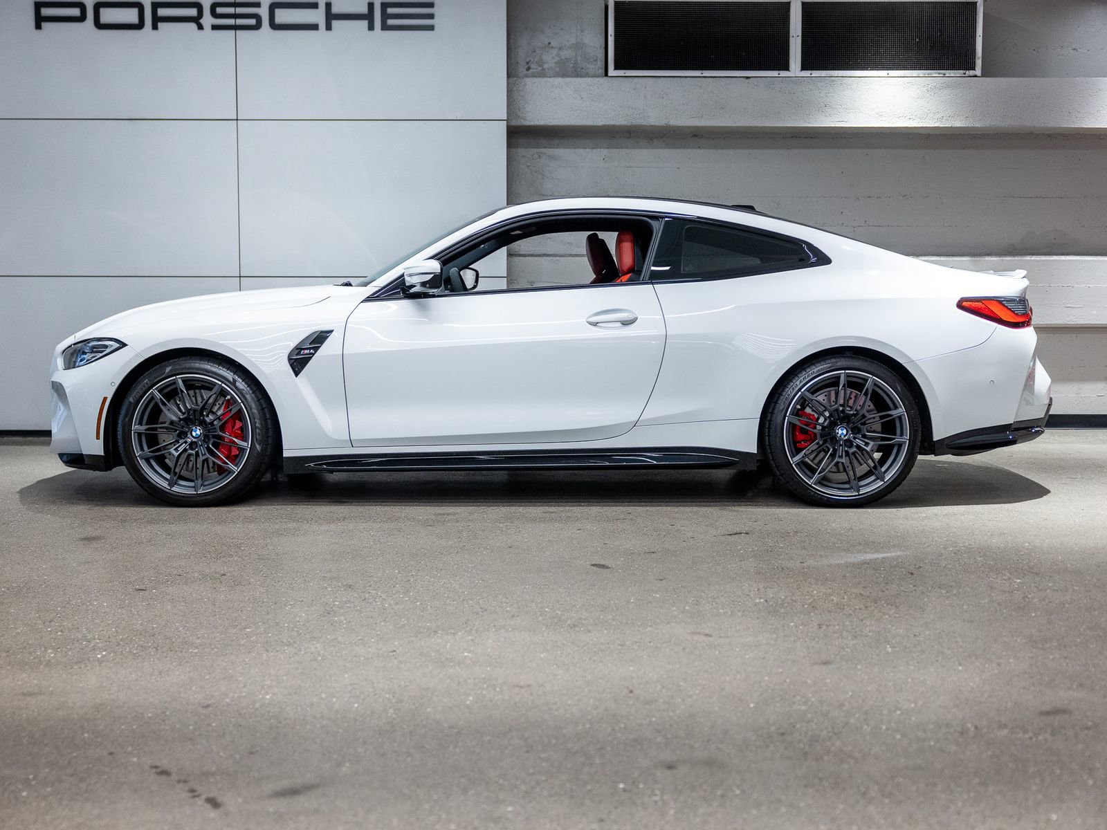 Used 2024 BMW M4 Coupe w/ M Driver's Package RWD image 2