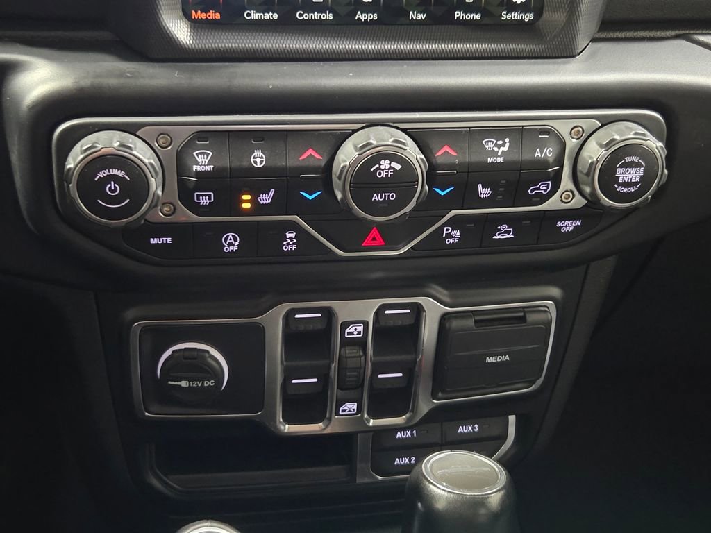 Certified 2020 Jeep Gladiator Overland image 5