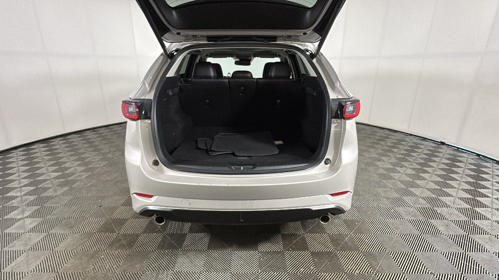 Used 2025 MAZDA CX-5 AWD 2.5 S w/ Preferred Package image 31