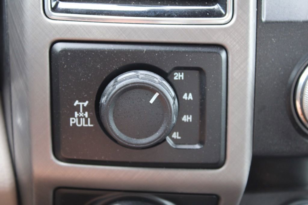 Used 2019 Ford F150 Limited image 37