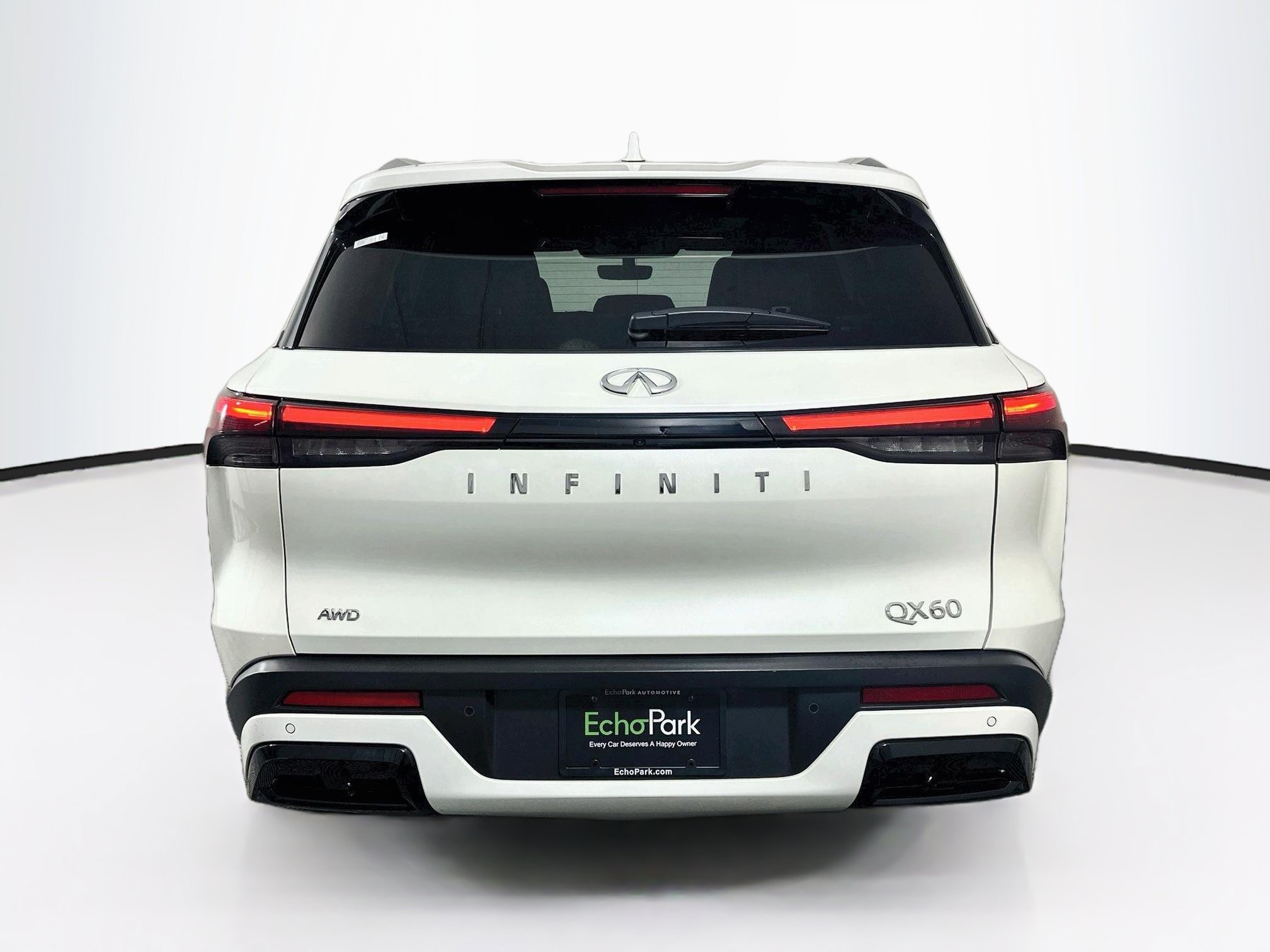 Used 2023 INFINITI QX60 Luxe AWD/4WD image 7