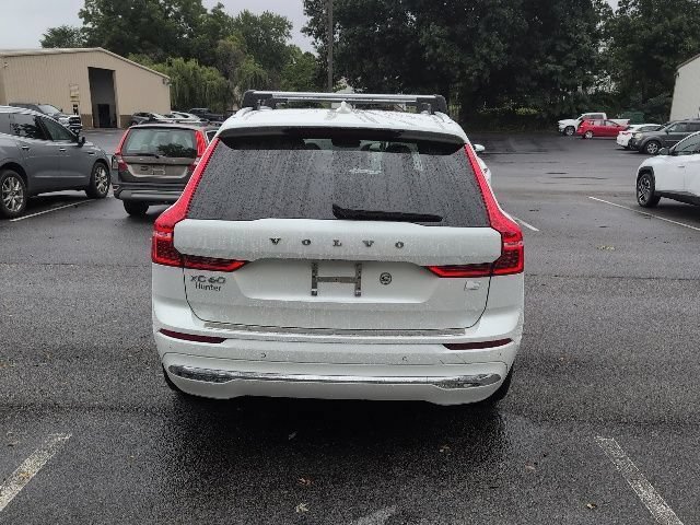 Used 2023 Volvo XC60 T8 Ultimate AWD/4WD image 7
