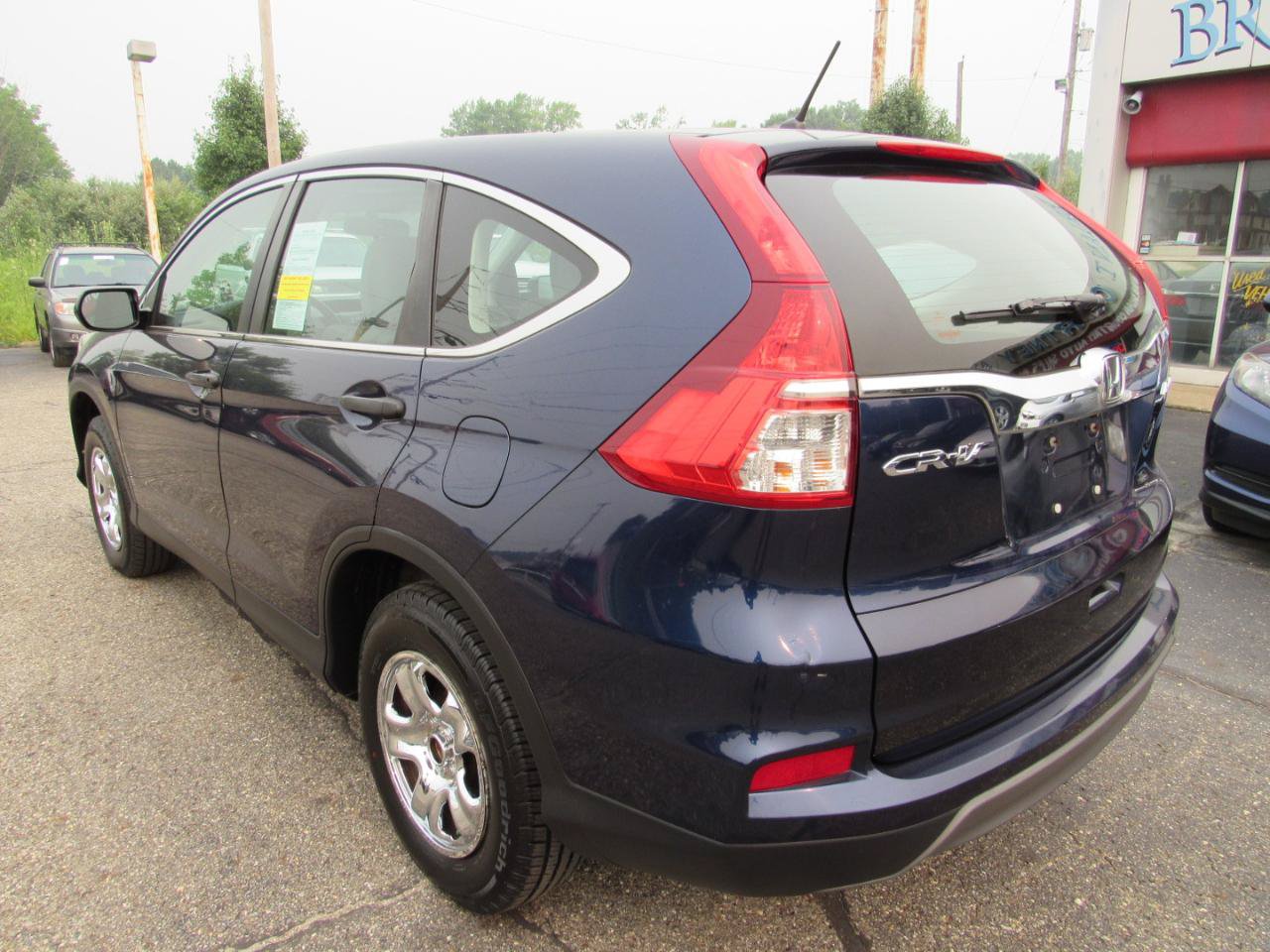 Used 2015 Honda CR-V LX image 23