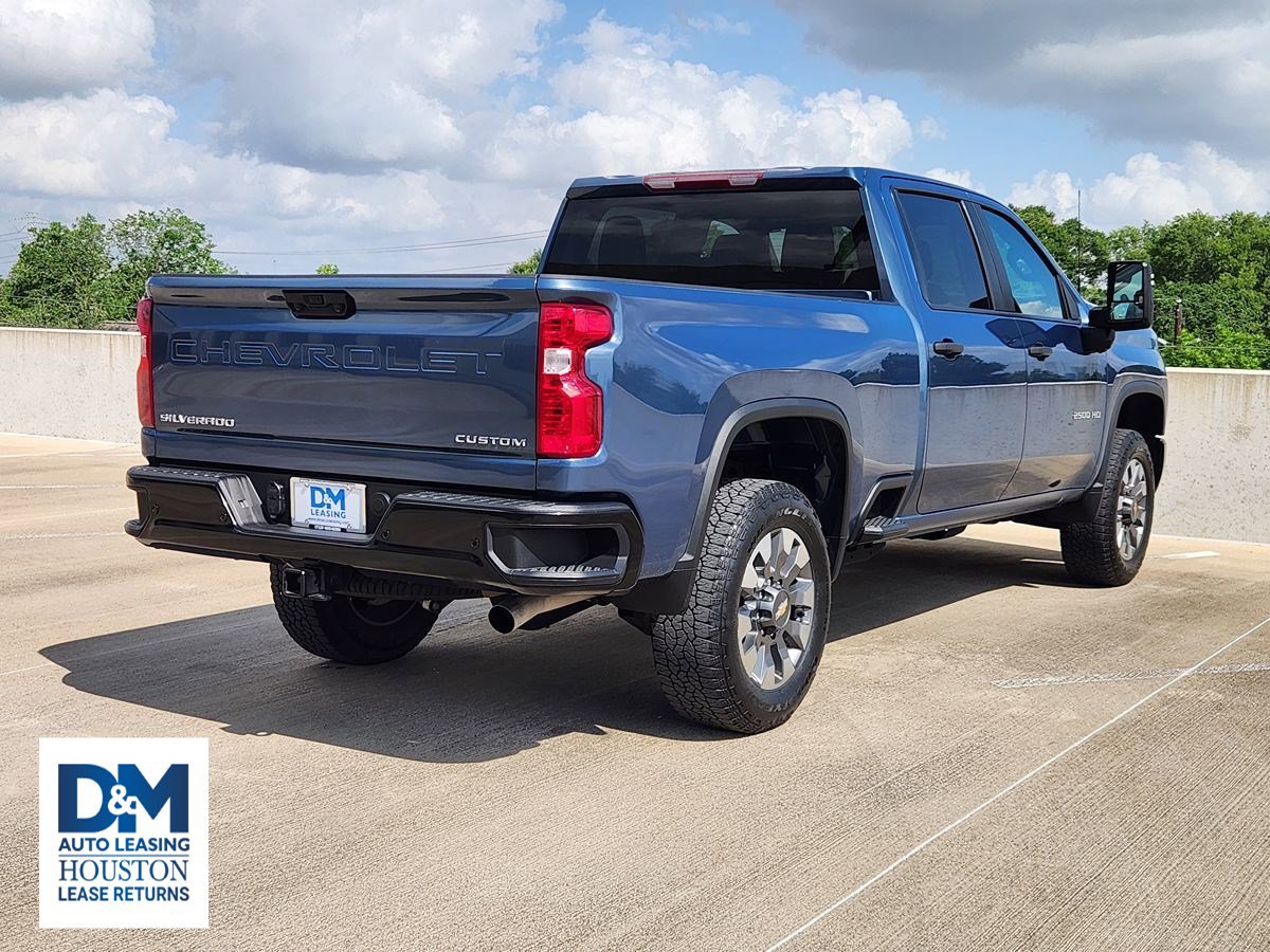 Used 2025 Chevrolet Silverado 2500 Custom w/ Custom Value Package image 6