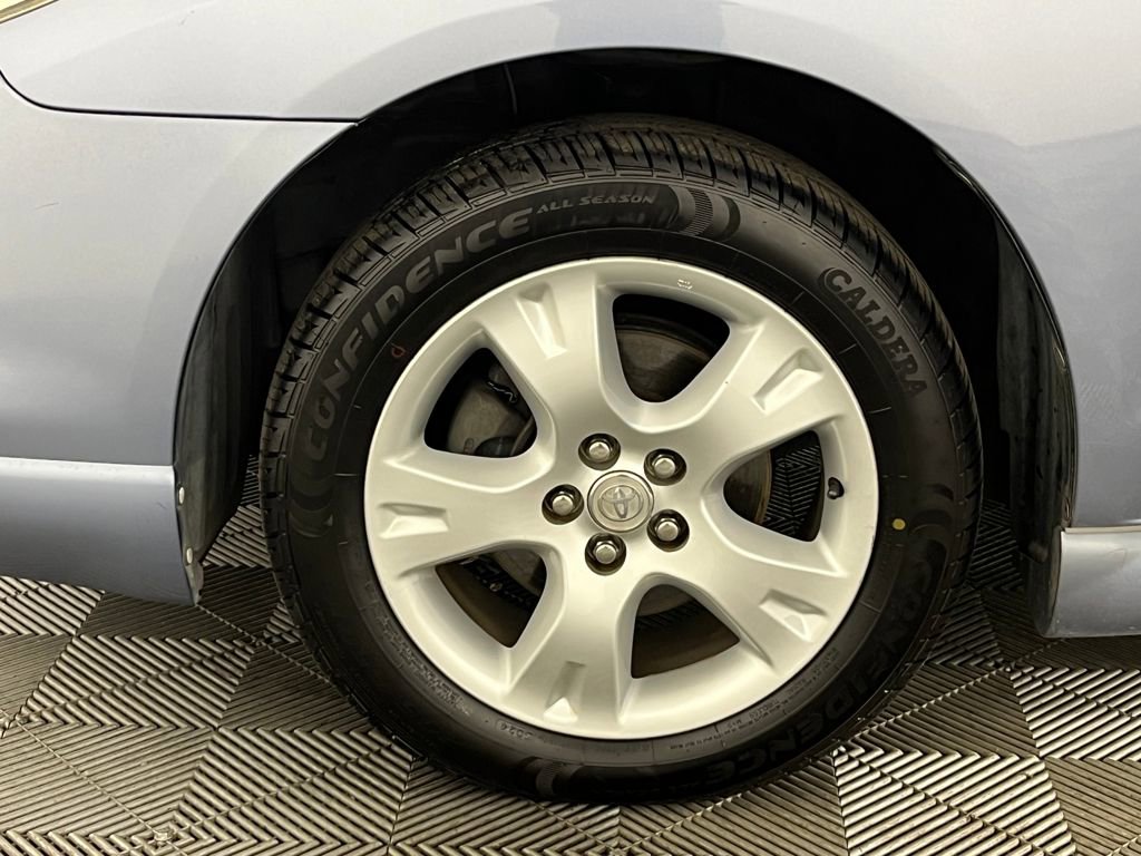 Used 2006 Toyota Matrix image 20