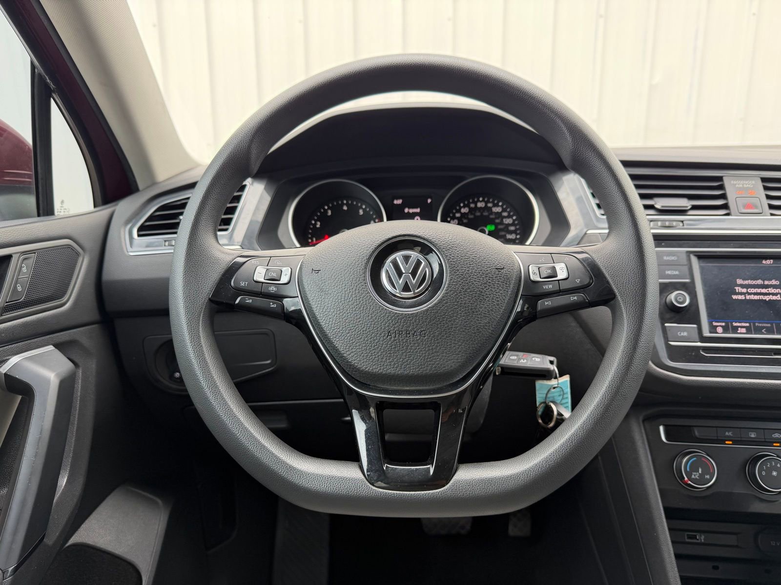 Used 2019 Volkswagen Tiguan S FWD image 11