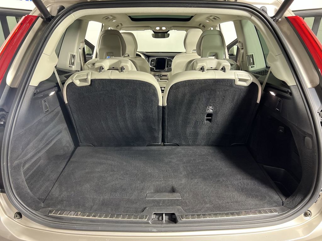 Used 2023 Volvo XC90 B6 Ultimate AWD/4WD image 28