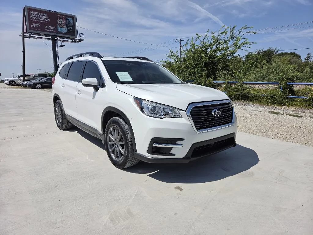 Used 2020 Subaru Ascent Premium w/ Sport Package AWD/4WD image 3