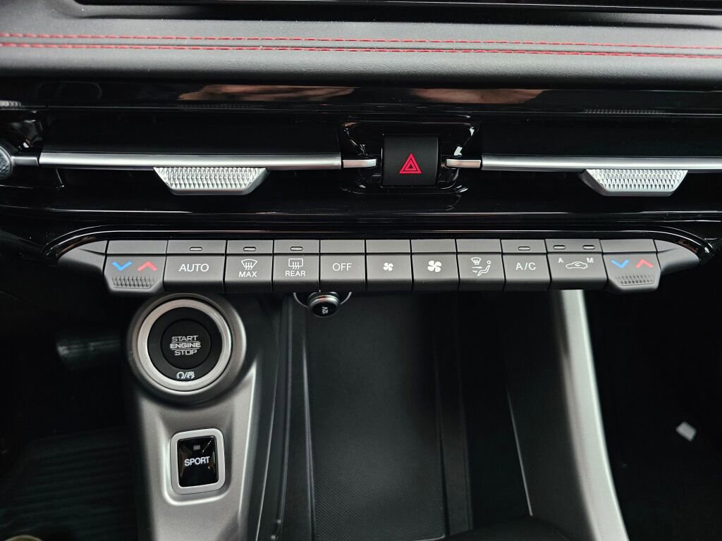 New 2024 Dodge Hornet R/T w/ R/T Blacktop Package image 22