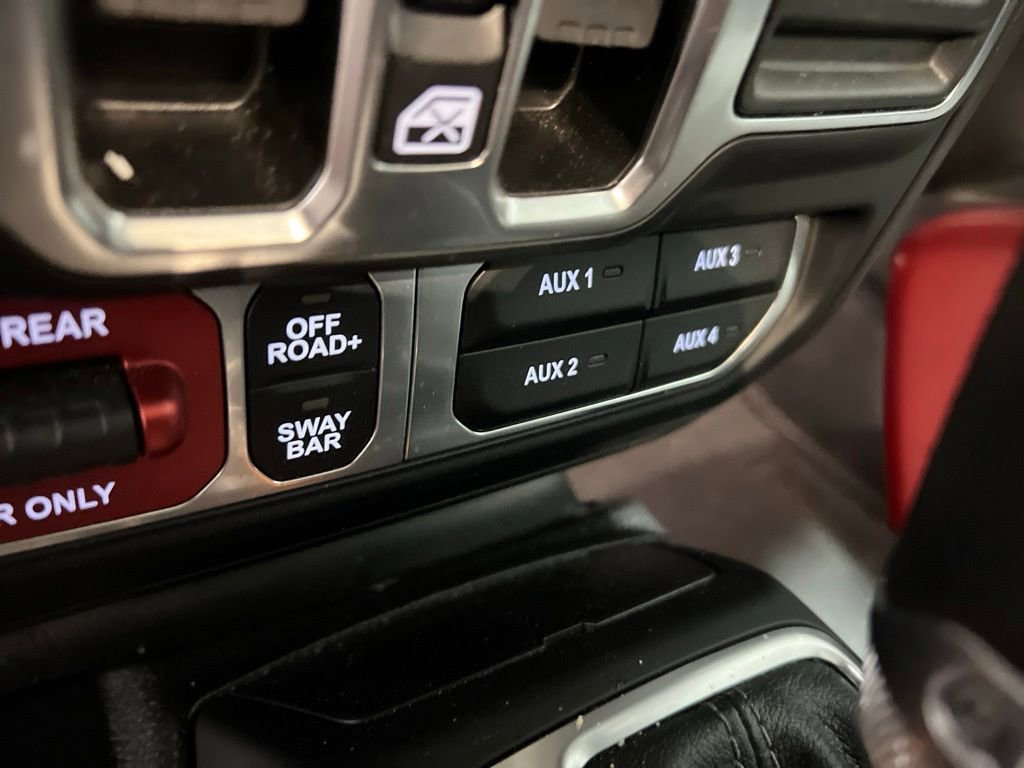 Used 2025 Jeep Wrangler Unlimited Rubicon AWD/4WD image 28