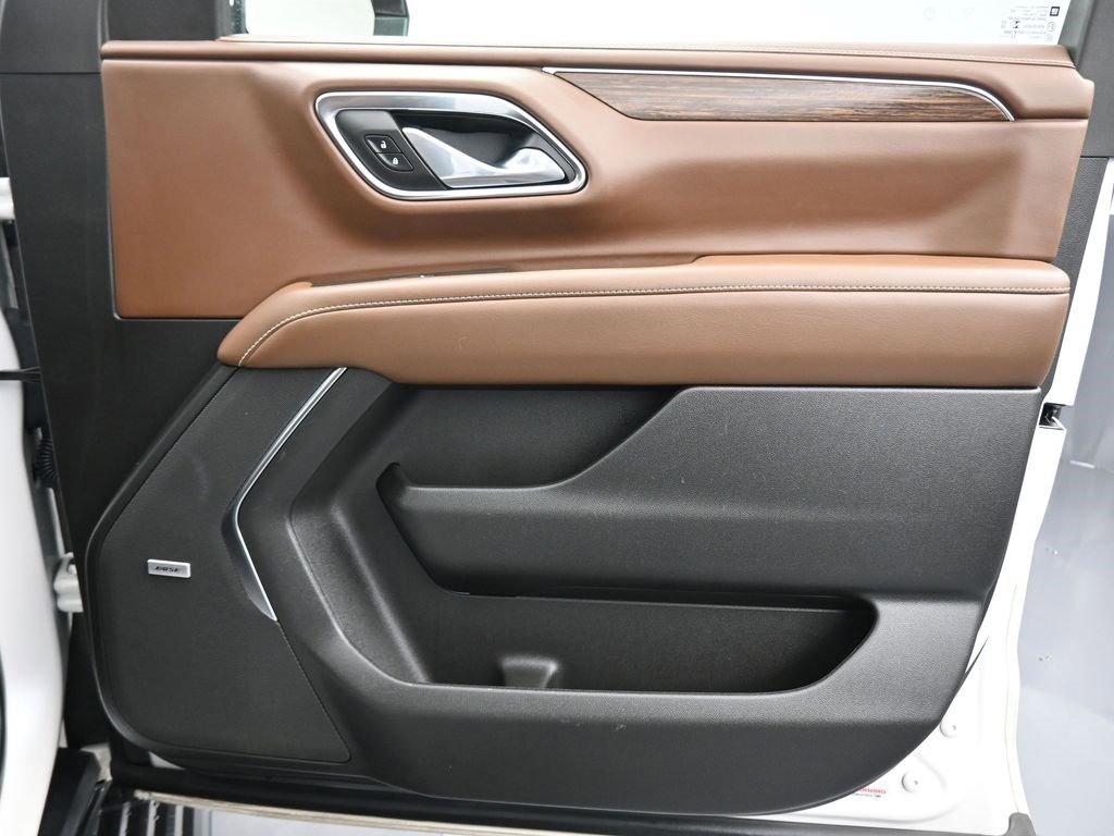 Used 2023 Chevrolet Suburban High Country w/ Premium Package 2 image 60