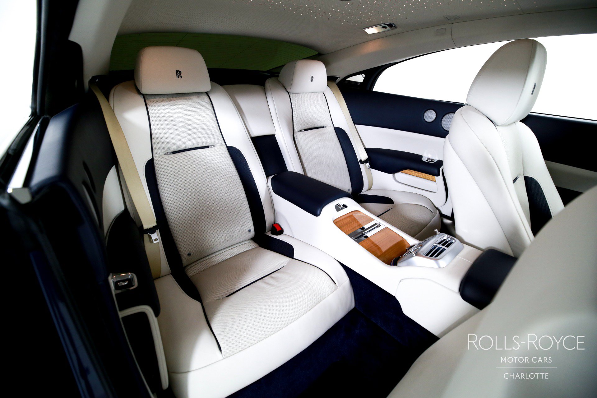 Certified 2019 Rolls-Royce Wraith RWD image 26