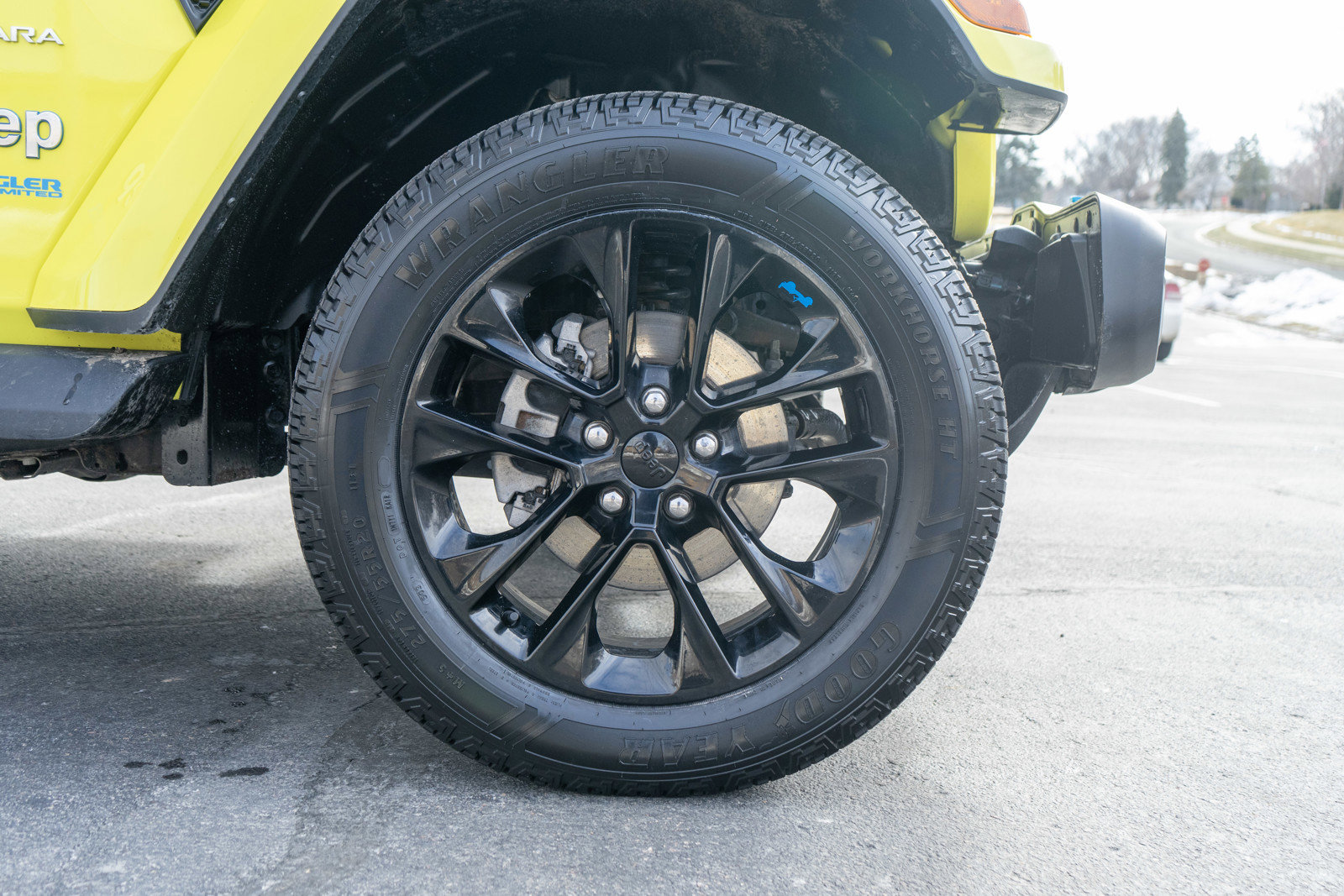 Used 2022 Jeep Wrangler Unlimited Sahara w/ Cold Weather Group image 10