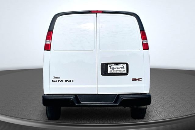 Used 2023 GMC Savana 2500 Extended RWD image 5