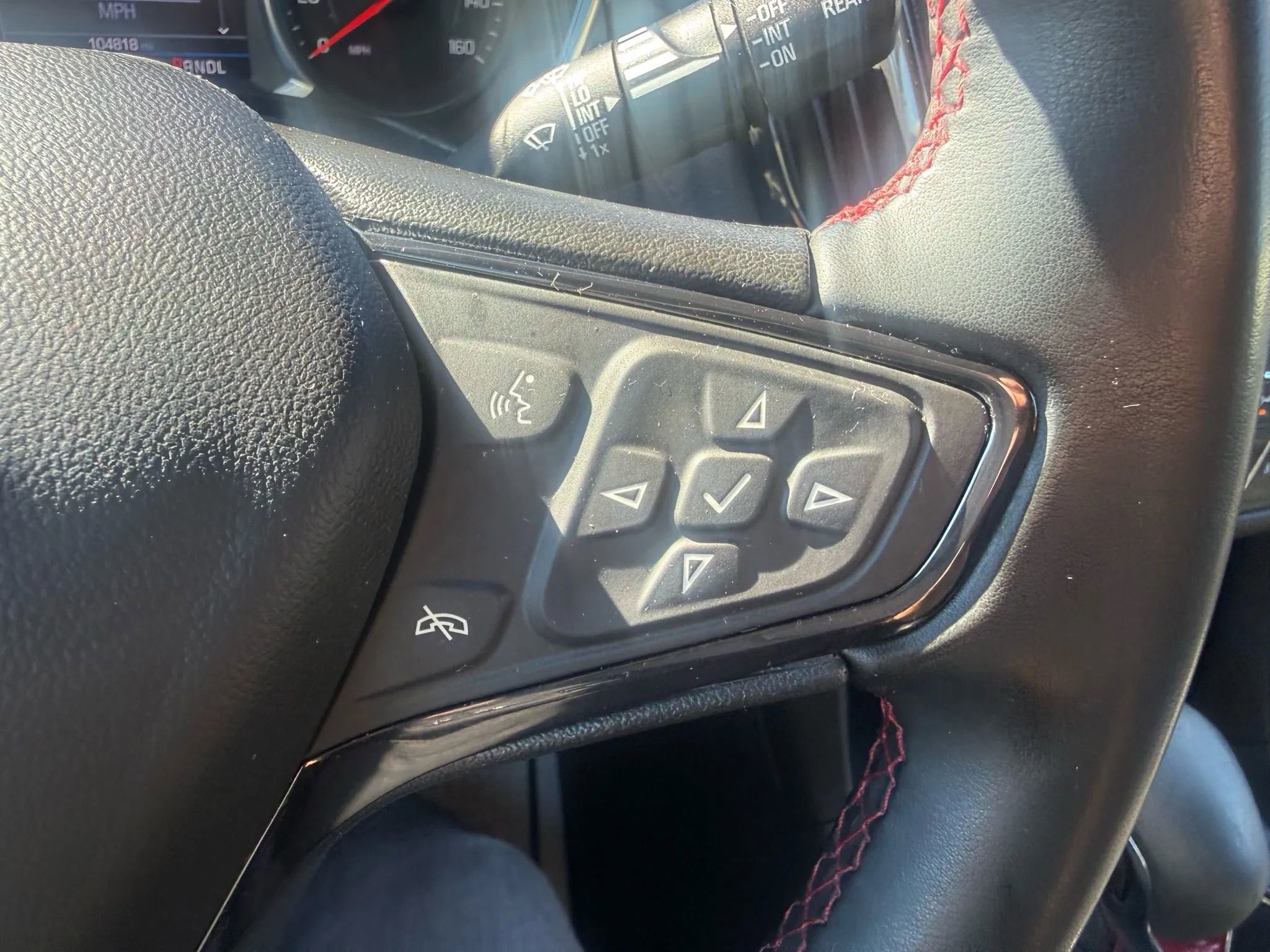 Used 2023 Chevrolet Equinox RS image 21