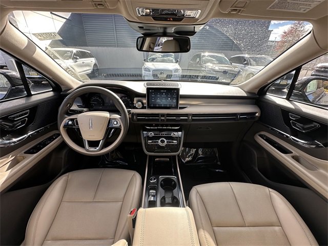 Certified 2022 Lincoln Corsair AWD w/ Equipment Group 101A image 3