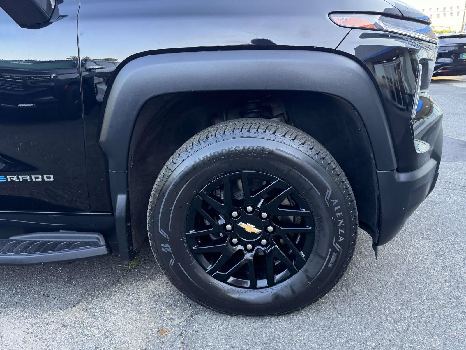 Certified 2024 Chevrolet Silverado EV W/T AWD/4WD image 6