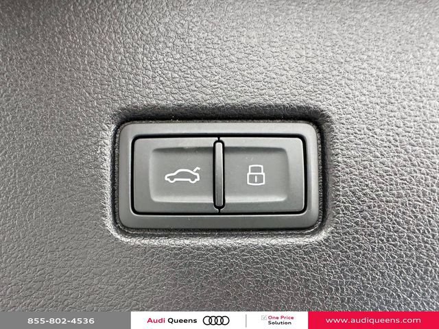 Certified 2023 Audi Q5 2.0T Premium Plus w/ Premium Plus Package AWD/4WD image 11