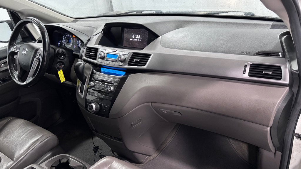 Used 2013 Honda Odyssey Touring image 17